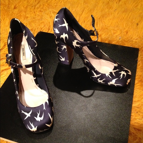 MIU MIU SPARROW MARY JANE HEELS - Picture 5 of 7